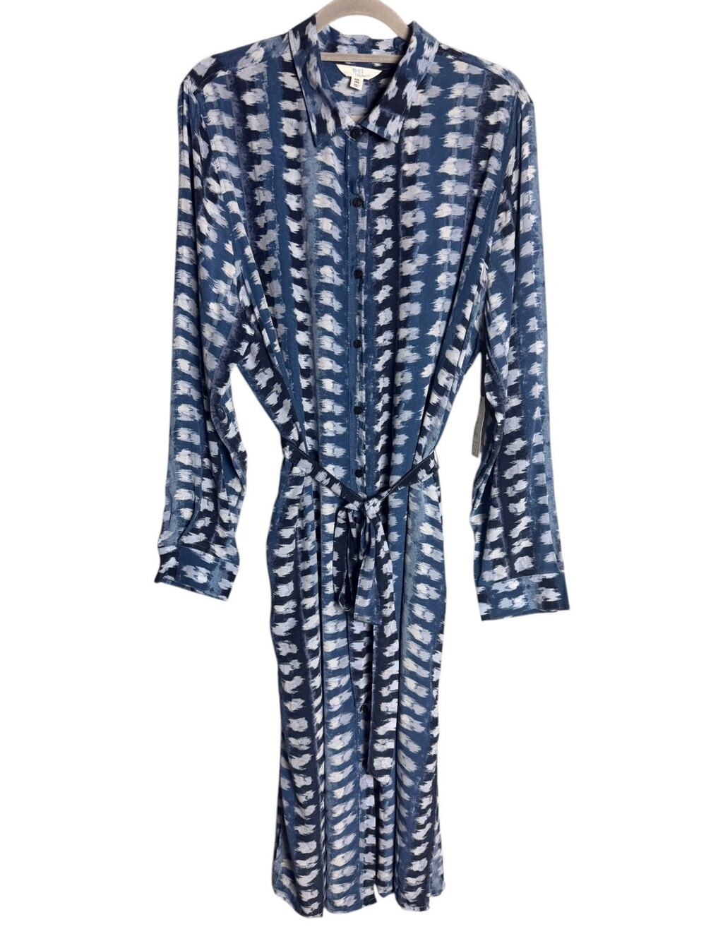 Time and Tru NWT Women's Plus 2XL(20) Blue Ikat Print Belted Shirt Dress Pockets